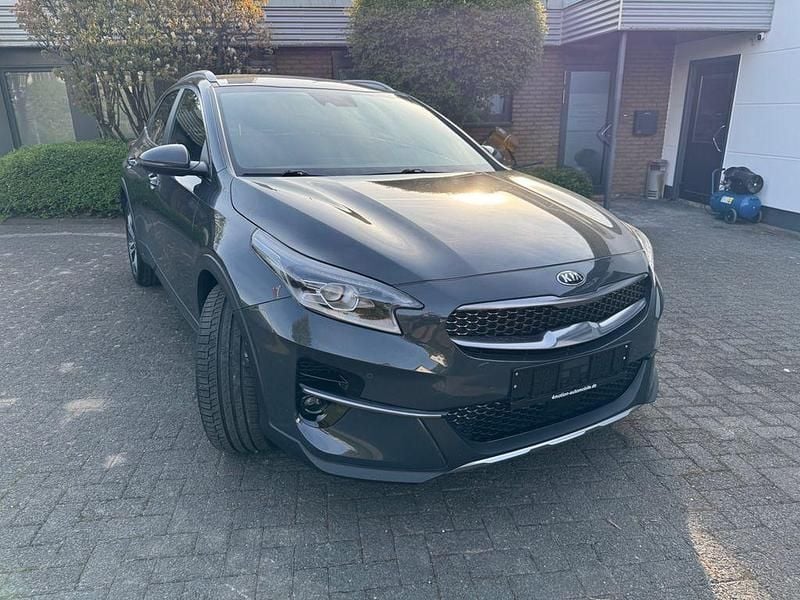 Gebraucht Kia XCeed Xdition 160 PS (117 kW) 2021 Grau SUV