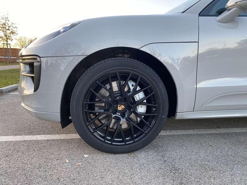 Gebraucht Porsche Macan Turbo 441 PS (324 kW) 2019 SUV