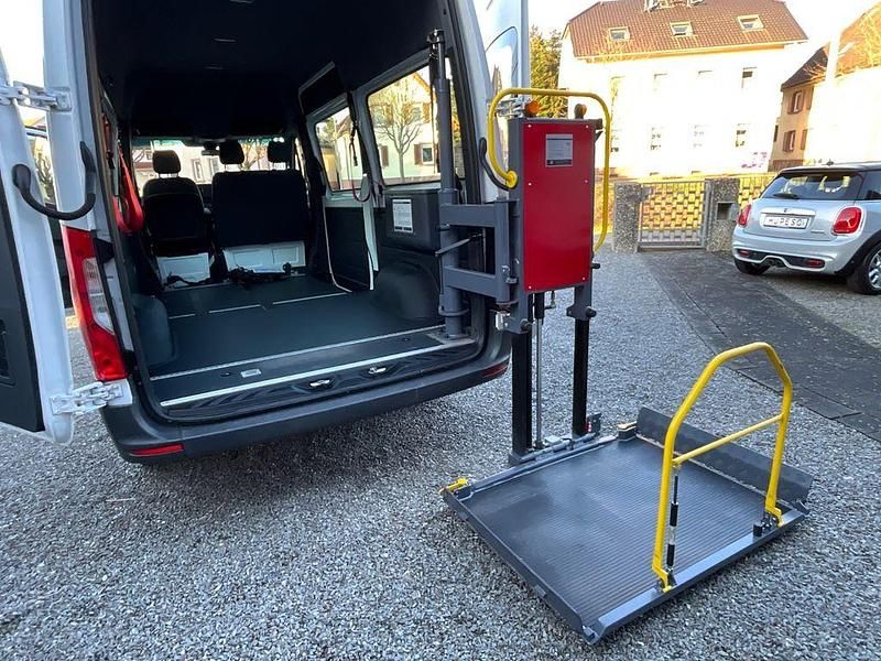 Second-hand Mercedes Sprinter 143 CP (105 kW) 2020 Alb Van