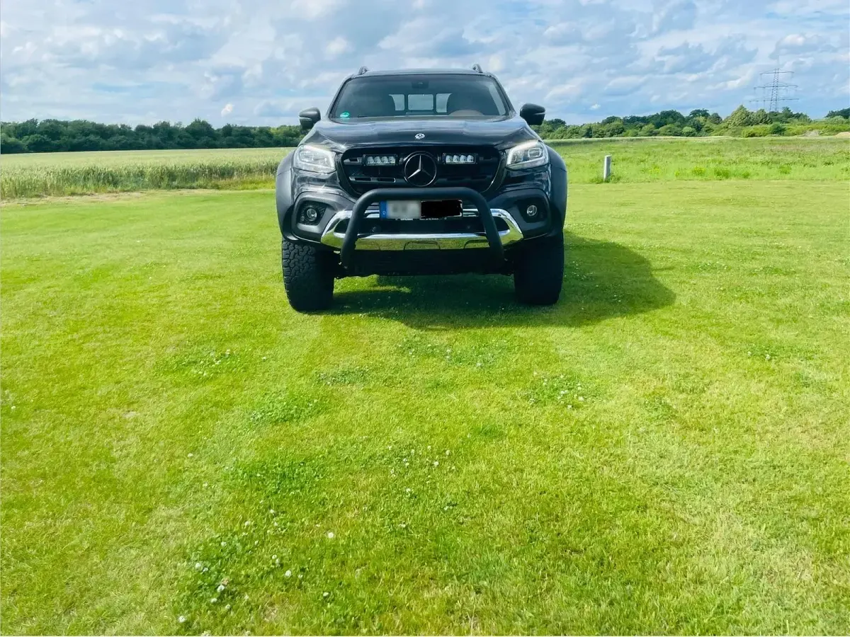 Gebraucht Mercedes X350 Edition 258 PS (189 kW) 2019 Schwarz Pickup