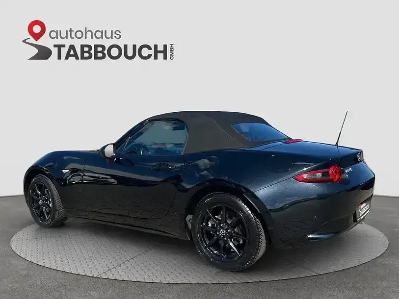 Gebraucht Mazda MX5 Ad'Vantage 132 PS (97 kW) 2023 Schwarz Cabrio