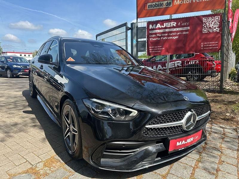 Schwarz Gebraucht 2021 Mercedes C220 AMG line Limousine | 32.300 € (Fairer Preis) - Bild 1/3
