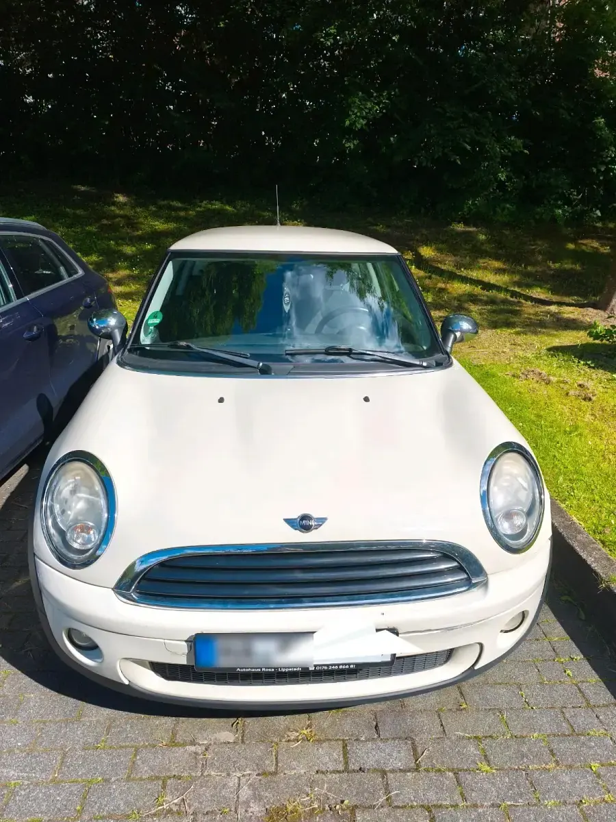 Gebraucht Mini Cooper Pepper 74 PS (54 kW) 2009 Weiß Kleinwagen