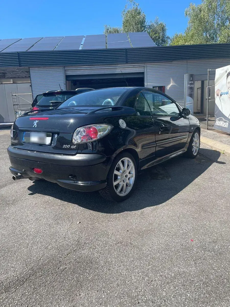 Gebraucht Peugeot 206 CC Platinum 136 PS (100 kW) 2001 Schwarz Cabrio