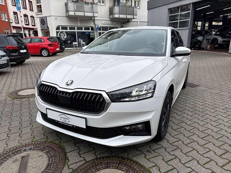 Neu Skoda Fabia Selection 116 PS (85 kW) 2025 Candyweiss Kleinwagen