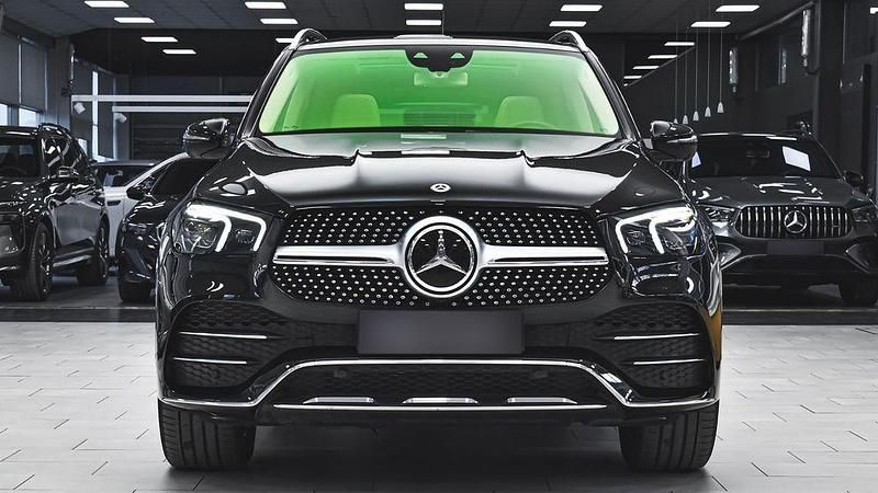 Schwarz Gebraucht 2020 Mercedes GLE450 AMG AMG line SUV | 64.950 € (Etwas zu teuer) - Bild 1/4