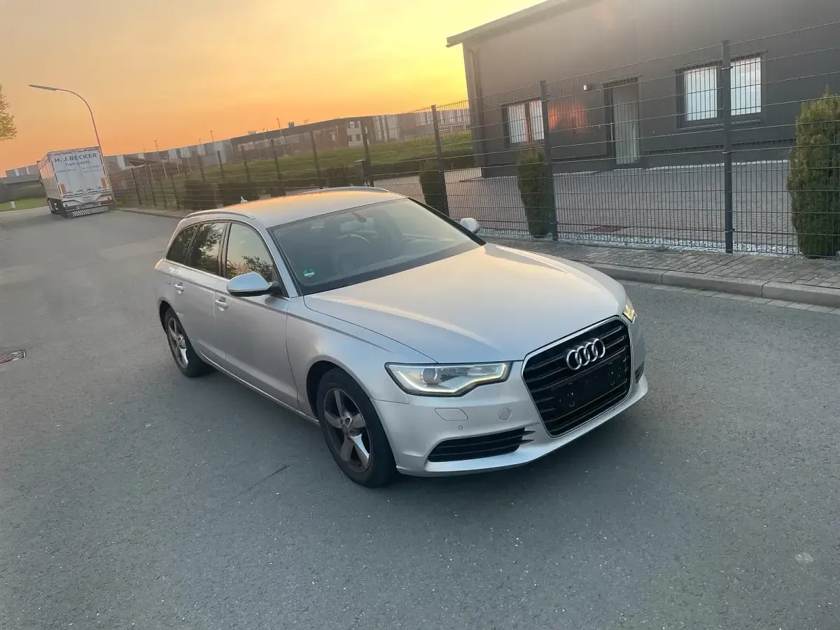 Gebraucht Audi A6 136 PS (100 kW) 2013 Silber Kombi