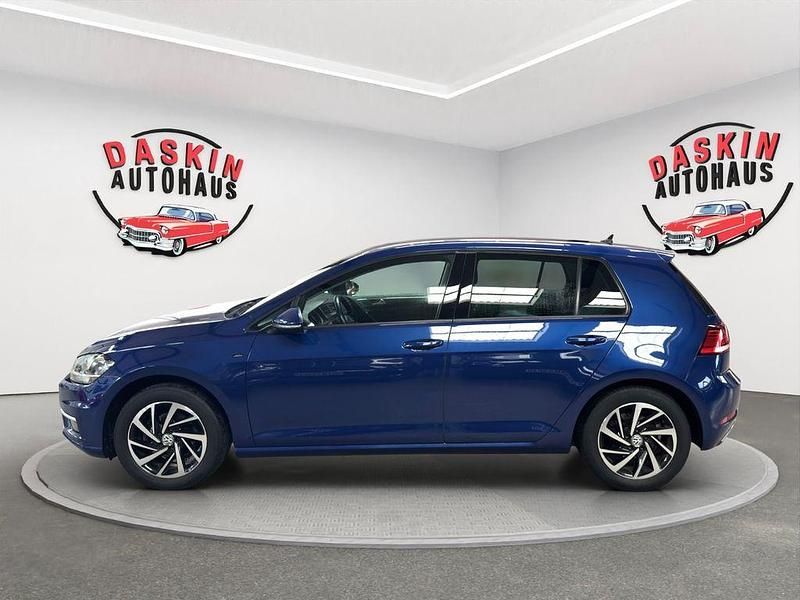Gebraucht VW Golf VII Join 110 PS (80 kW) 2018 Blau Limousine