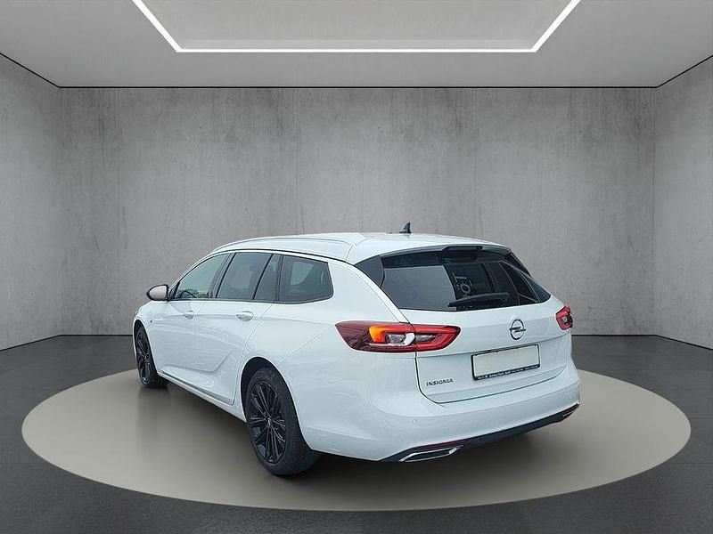 Gebraucht Opel Insignia Elegance 174 PS (127 kW) 2021 Weiß Kombi