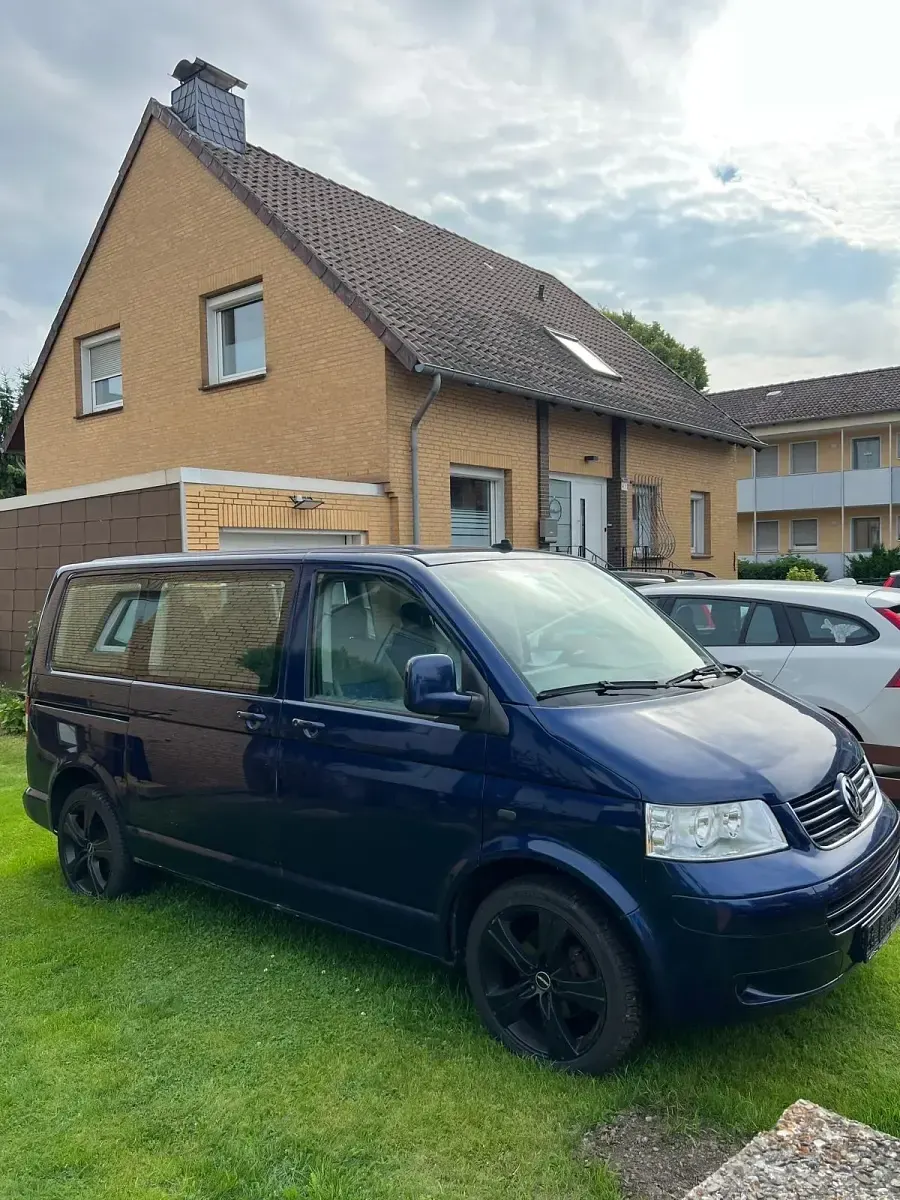 Gebraucht VW Multivan 131 PS (96 kW) 2006 Blau Van / Kleinbus