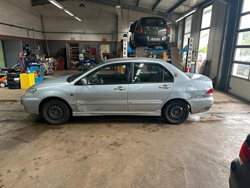 Gebraucht Mitsubishi Lancer 98 PS (72 kW) 2006 Silber Kombi