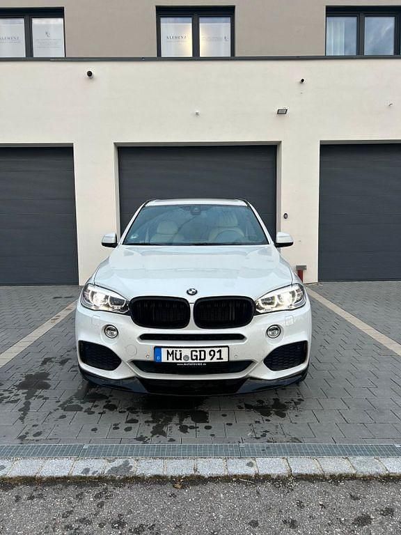 Gebraucht BMW X5 M Sport 258 PS (189 kW) 2015 Weiß SUV