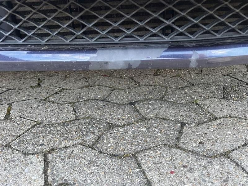 Gebraucht Mercedes E250 204 PS (150 kW) 2011 Blau Limousine