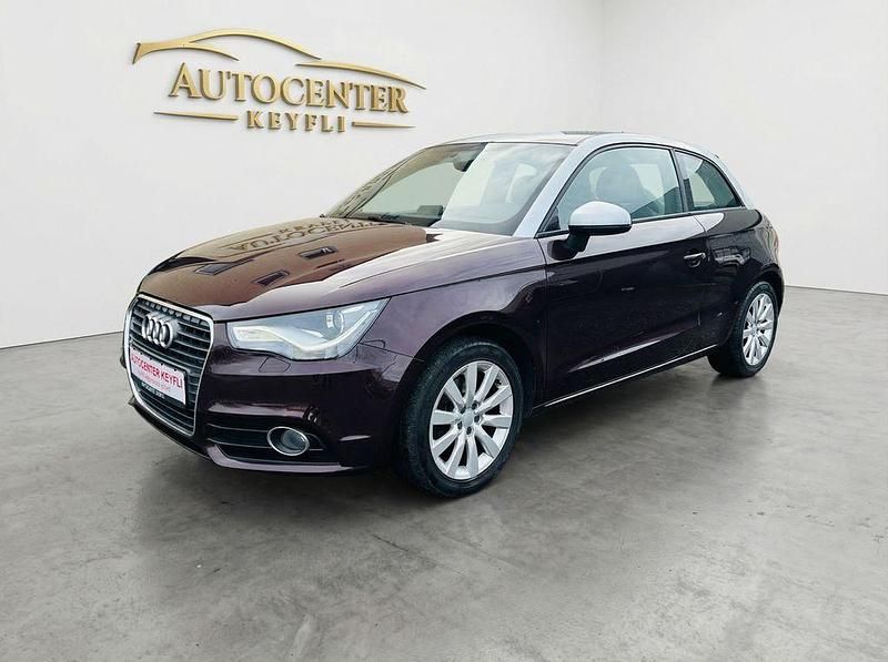 Gebraucht Audi A1 Ambition 122 PS (89 kW) 2011 Rot Kleinwagen