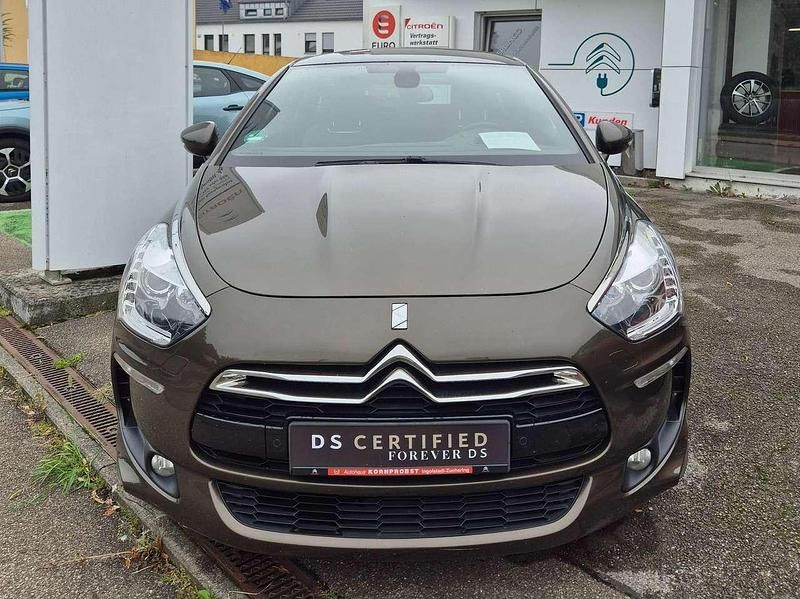 Lackierung braun metallic Gebraucht 2014 Citroën DS5 Sport Chic Kleinwagen | 12.840 € (Teuer) - Bild 1/4