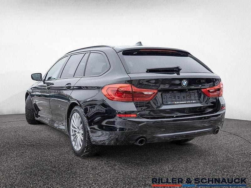 Gebraucht BMW 520 Sport Line 190 PS (139 kW) 2020 Schwarz Kombi