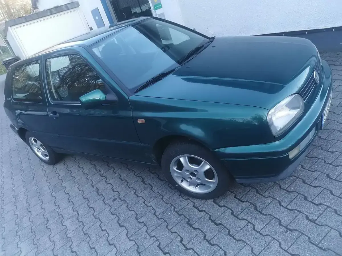 Gebraucht VW Golf III Trendline 75 PS (55 kW) 1997 Grün Limousine