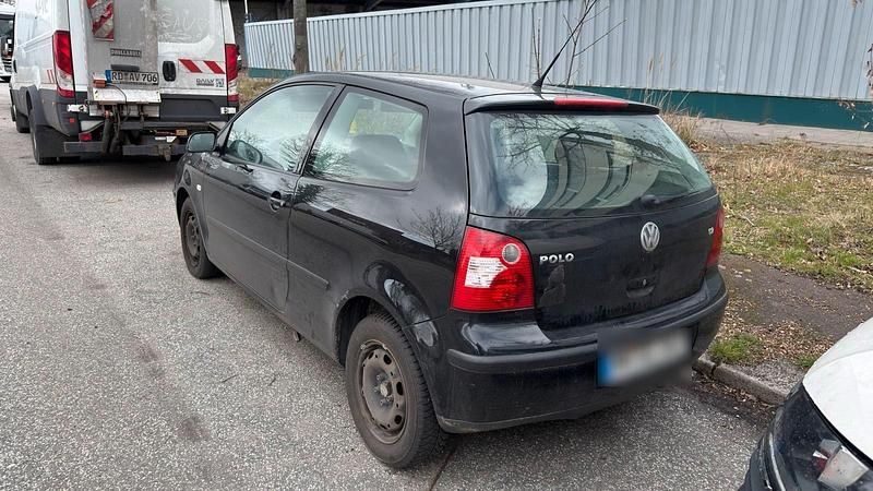Gebraucht VW Polo 64 PS (47 kW) 2001 Schwarz Kleinwagen
