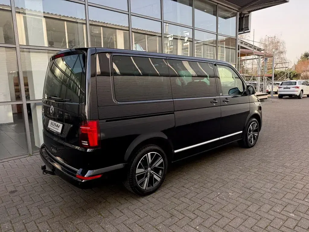 Gebraucht VW Multivan Generation Six 204 PS (150 kW) 2022 Schwarz Van / Kleinbus