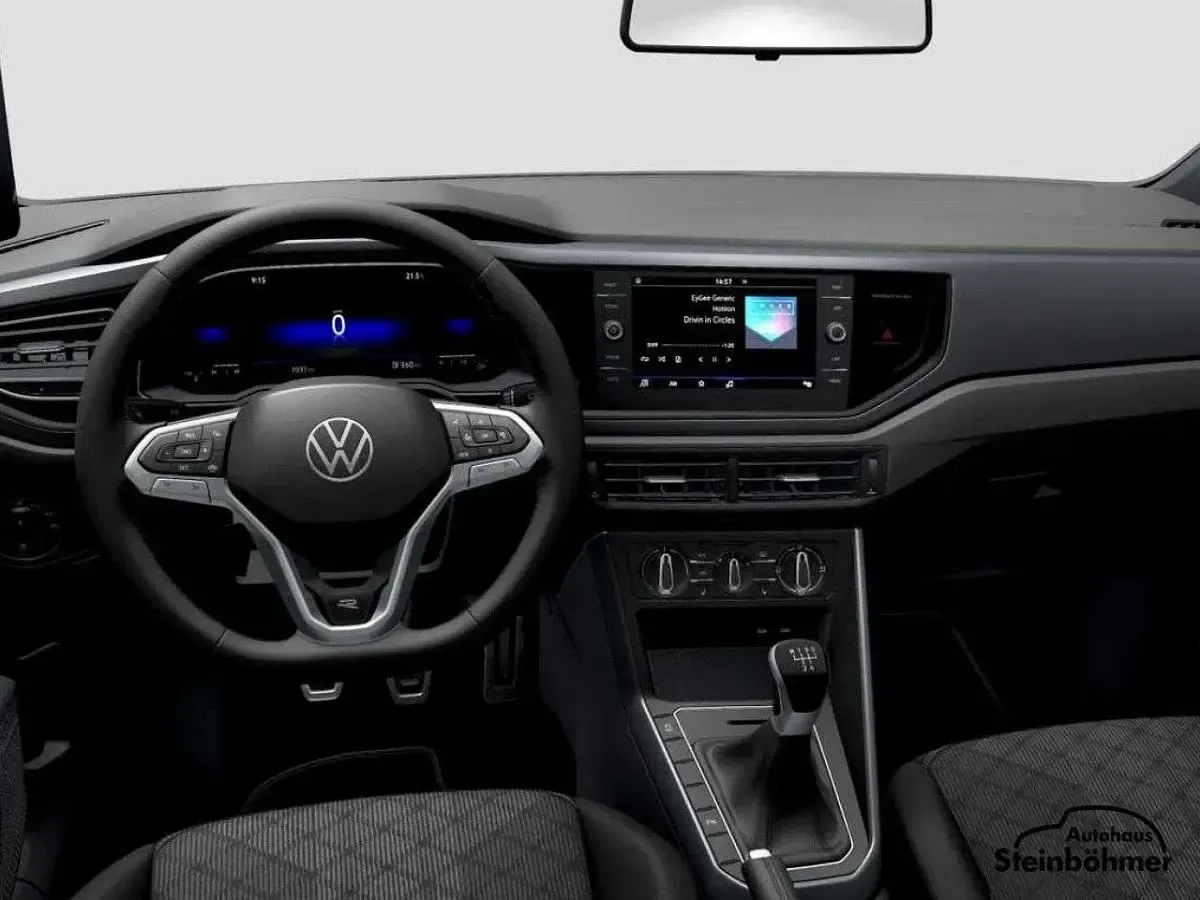 Neu VW Polo R-line 95 PS (69 kW) 2025 Grau Limousine