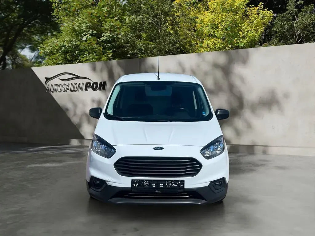 Gebraucht Ford Transit 101 PS (74 kW) 2020 Weiß Van / Kleinbus