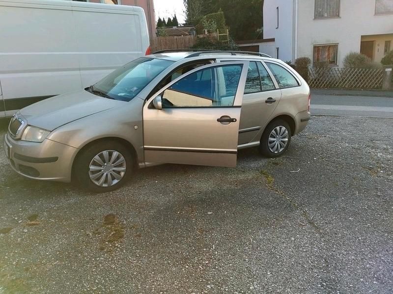 Gebraucht Skoda Fabia 70 PS (51 kW) 2005 Gold Kombi