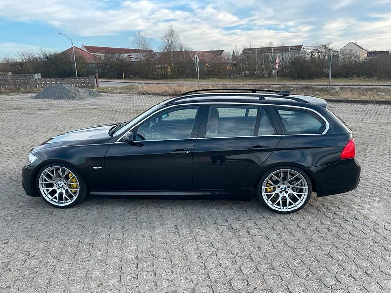 Second-hand BMW 335 Performance 306 CP (225 kW) 2008 Negru Break