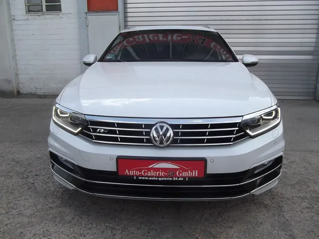 Usata VW Passat Highline 239 CV (175 kW) 2017 Bianco Station wagon