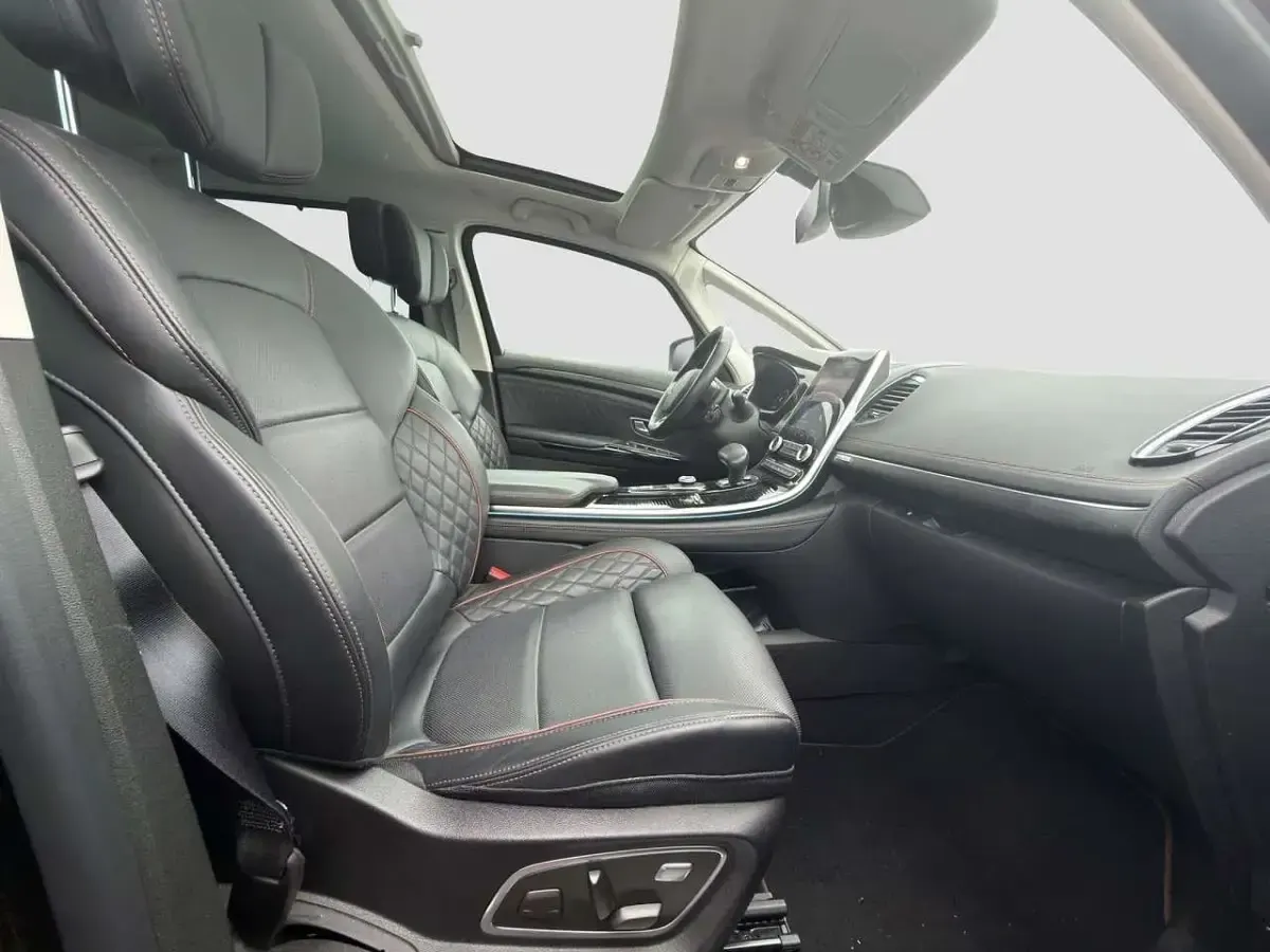 Gebraucht Renault Espace Initiale Paris 189 PS (139 kW) 2023 Sternenschwarz Van / Kleinbus