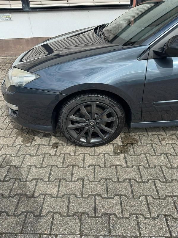 Gebraucht Renault Laguna III GT 150 PS (110 kW) 2011 Grau Kombi