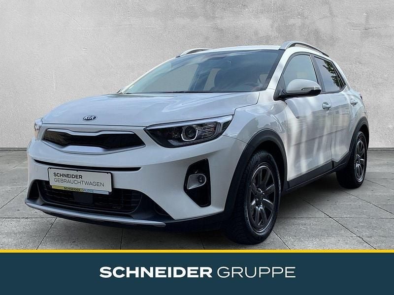 Weiß Gebraucht 2019 Kia Stonic Vision SUV | 13.450 € (Guter Preis) - Bild 1/3