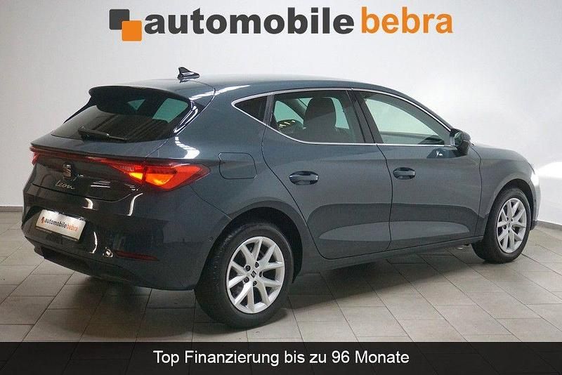 Gebraucht Seat Leon Style 116 PS (85 kW) 2025 Blau Limousine