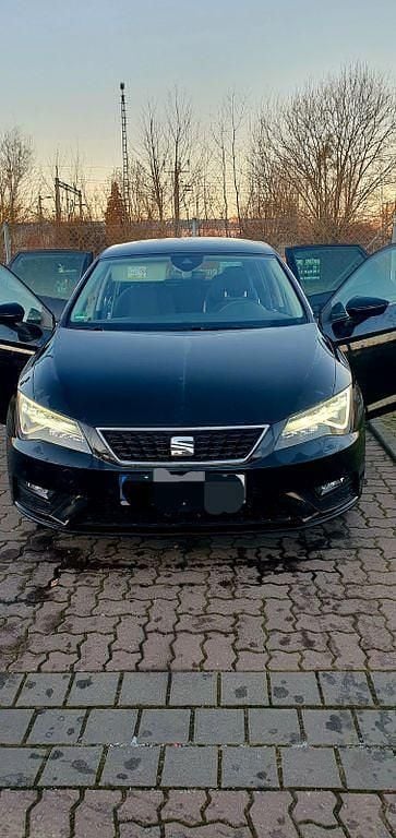 Gebraucht Seat Leon FR 125 PS (91 kW) 2017 Schwarz Limousine