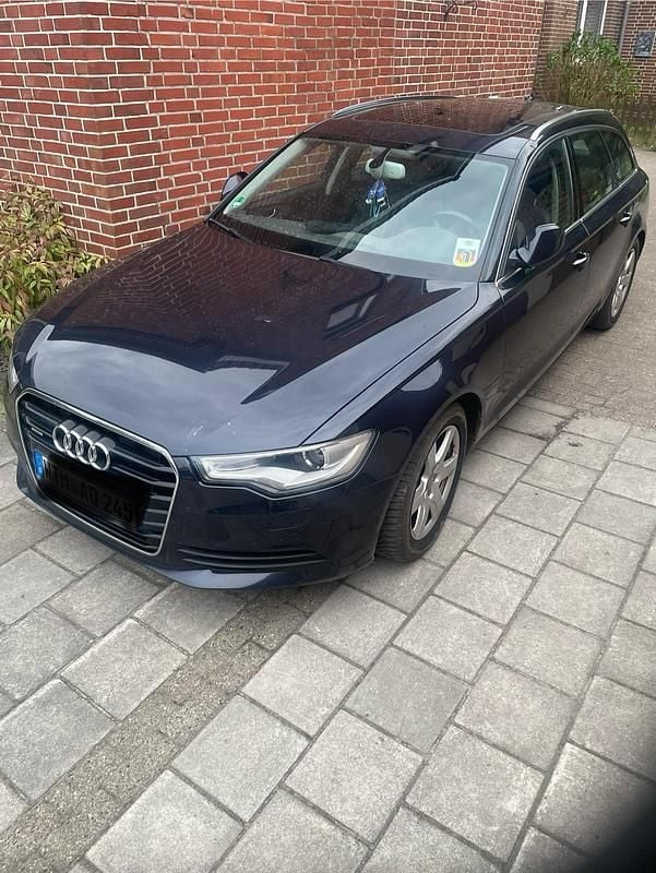Gebraucht Audi A6 245 PS (180 kW) 2012 Blau Kombi
