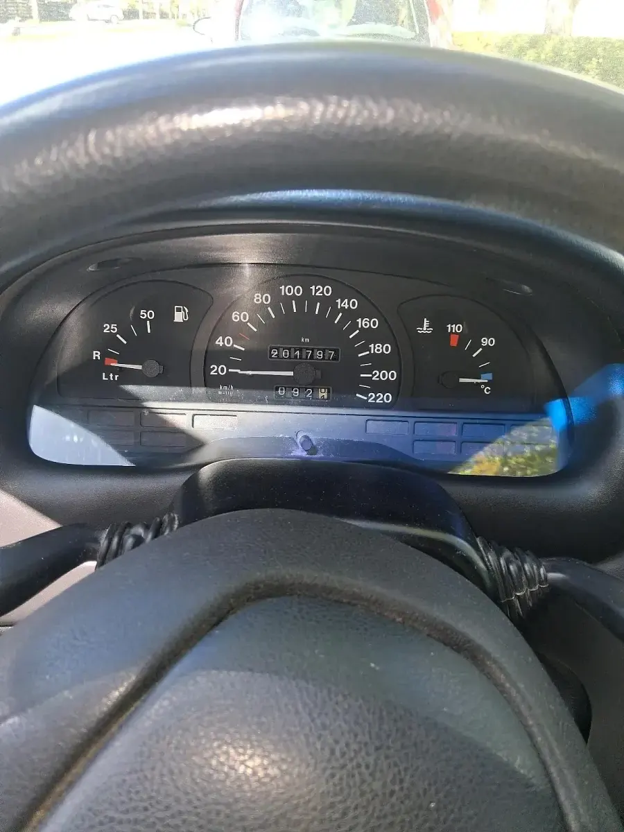 Gebraucht Opel Astra 75 PS (55 kW) 1992 Blau Kleinwagen