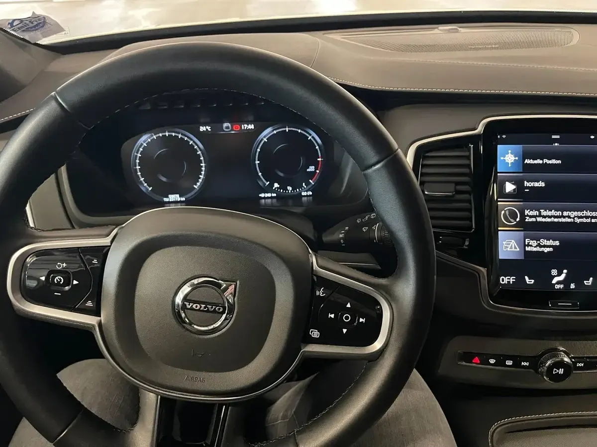 Second-hand Volvo XC90 235 CP (172 kW) 2022 Alb SUV