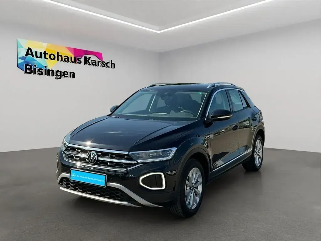 Gebraucht VW T-Roc Style 150 PS (110 kW) 2022 Deep black perleffekt (metallic) SUV