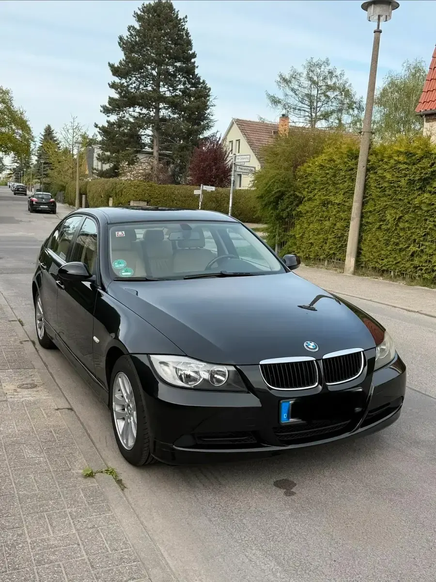 Gebraucht BMW 320 150 PS (110 kW) 2005 Schwarz Limousine