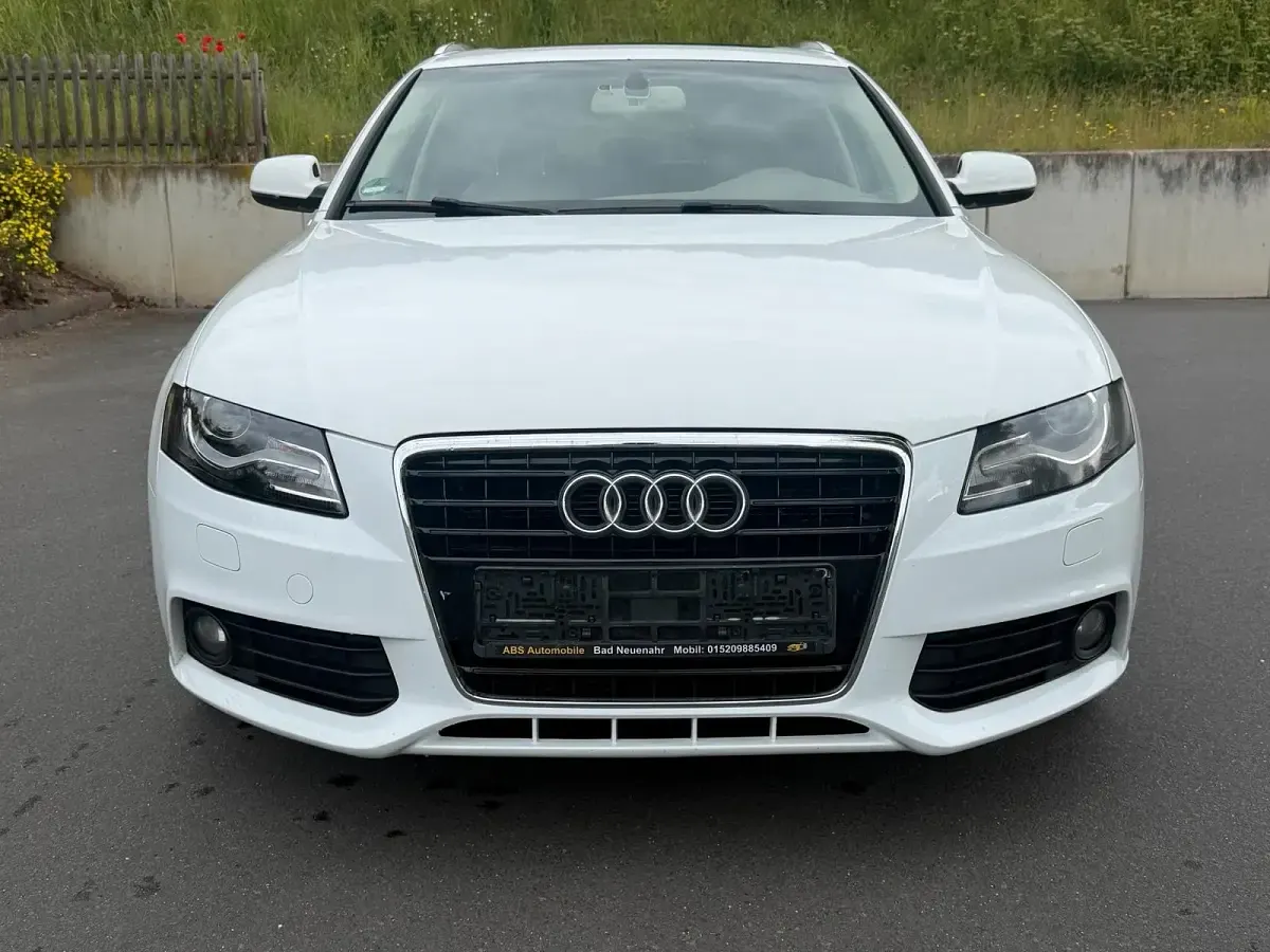 Gebraucht Audi A4 241 PS (177 kW) 2011 Weiß Kombi
