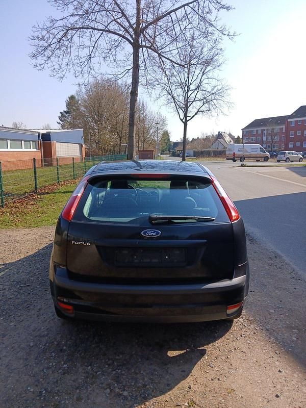 Gebraucht Ford Focus 101 PS (74 kW) 2007 Schwarz Coupé