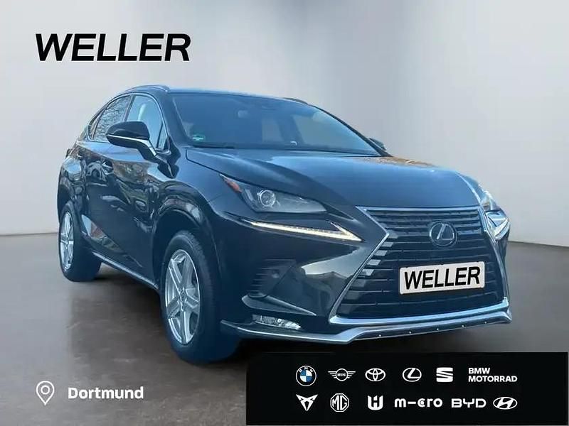 Gebraucht Lexus NX300h 197 PS (144 kW) 2021 Graphitschwarz SUV