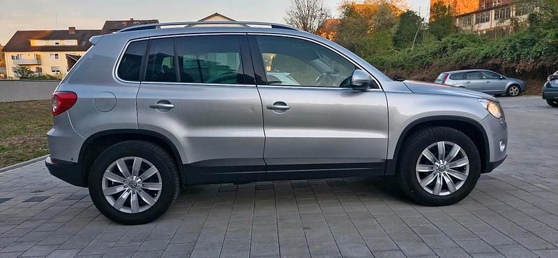 Gebraucht VW Tiguan 146 PS (107 kW) 2013 Silber SUV