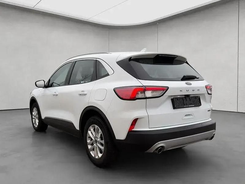 Gebraucht Ford Kuga Titanium 224 PS (164 kW) 2022 Frozen white SUV