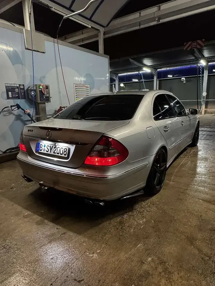 Gebraucht Mercedes E320 Elegance 224 PS (164 kW) 2006 Kombi