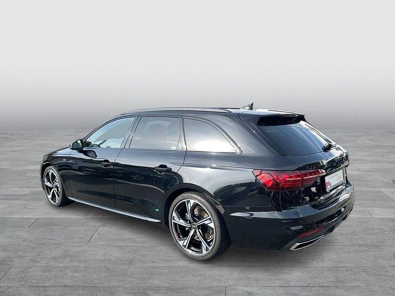 Gebraucht Audi A4 S-Line 204 PS (150 kW) 2024 Mythosschwarz metallic Kombi