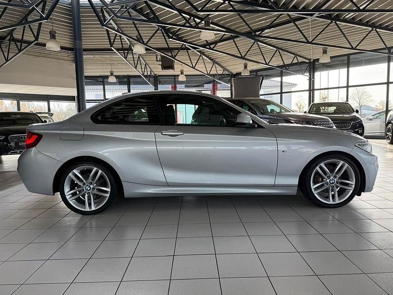 Gebraucht BMW 225 218 PS (160 kW) 2014 Silber Coupé