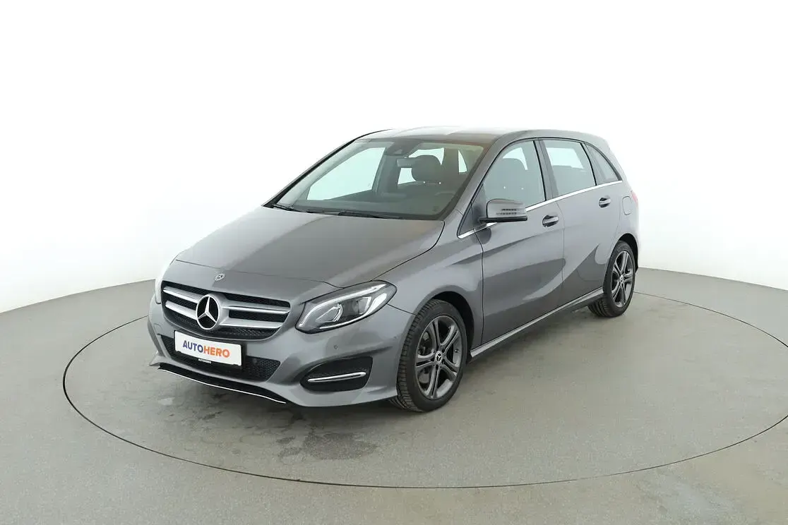 Gebraucht Mercedes B250 Urban 211 PS (155 kW) 2017 Kleinwagen
