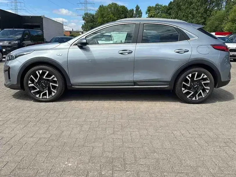 Gebraucht Kia XCeed Vision 140 PS (102 kW) 2025 Silber SUV