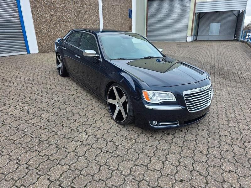 Gebraucht Chrysler 300C 360 PS (264 kW) 2011 Blau Limousine