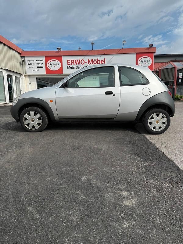 Second-hand Ford Ka 60 CP (44 kW) 2005 Argintiu Hatchback